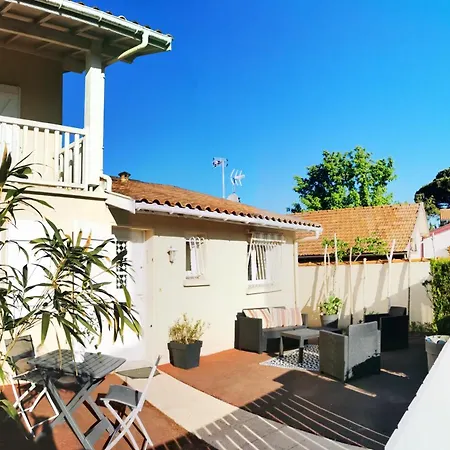 La Maison D'en Face Vakantiehuis *