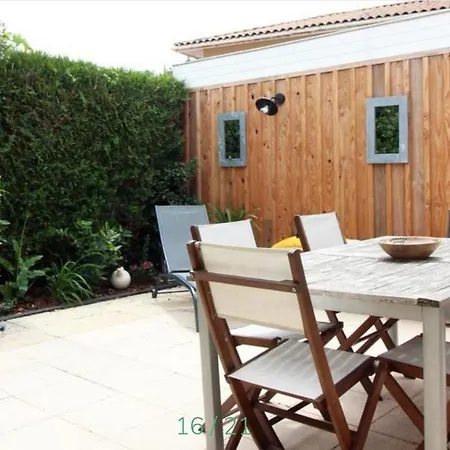 La Maison D'en Face Tatil Evi Andernos-les-Bains